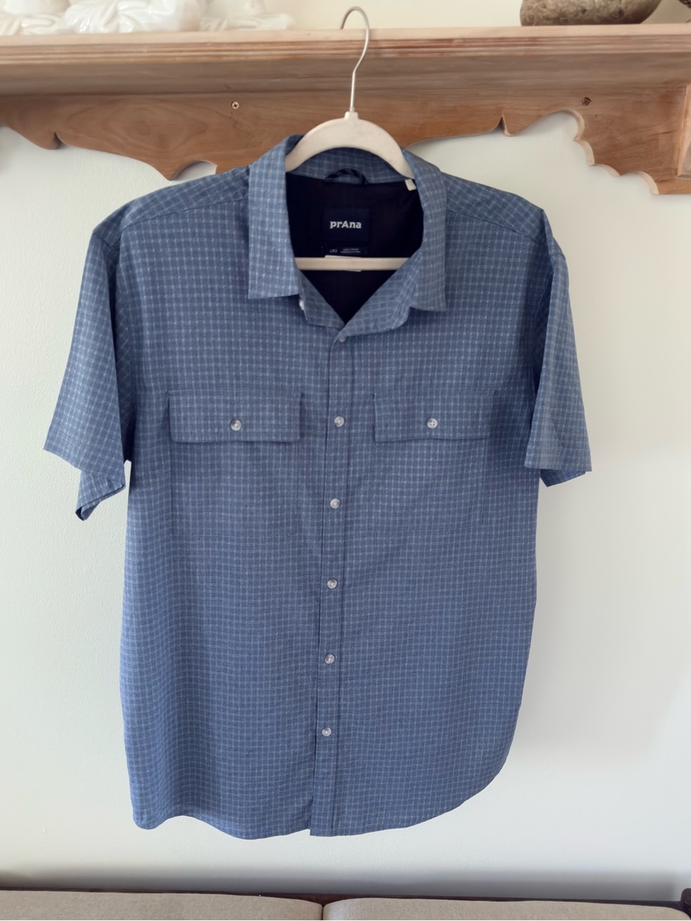 prAna Men’s Blue Short-Sleeve Button-Up Shirt